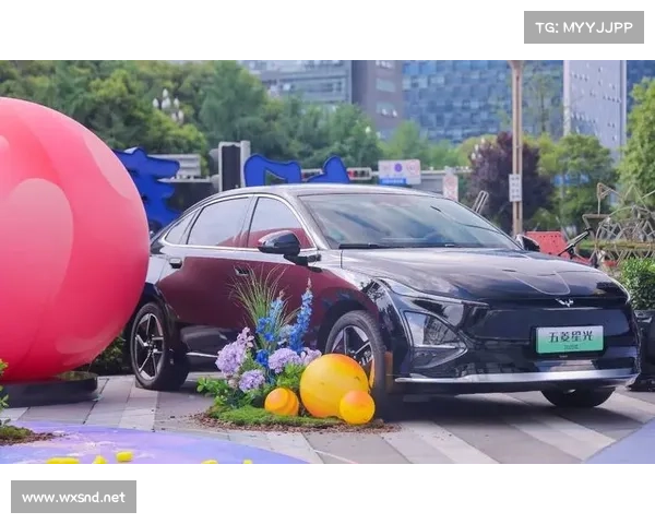 五菱星光EV 2025款,颜值高、续航长、配置全,适合家用